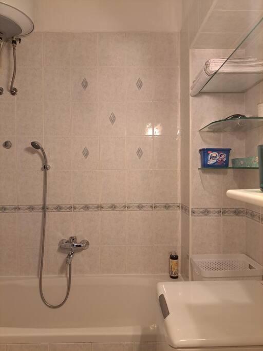 Emaus Garden - Center & 2 Bth Apartament *
