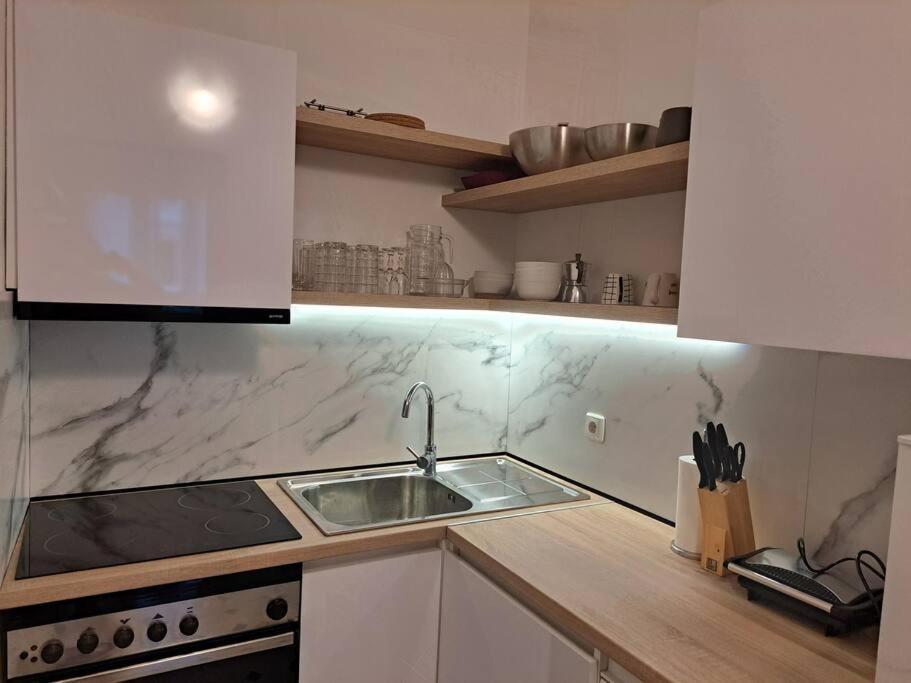 Emaus Garden - Center & 2 Bth Apartament