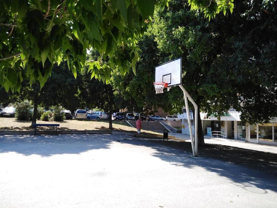 Apartament Emaus Garden - Center & 2 Bth Split
